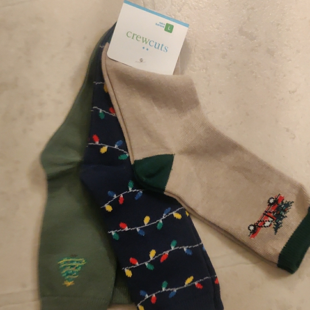 New!  Boys Christmas Tree Light socks three Crewcuts Festive Socks - Multicolor